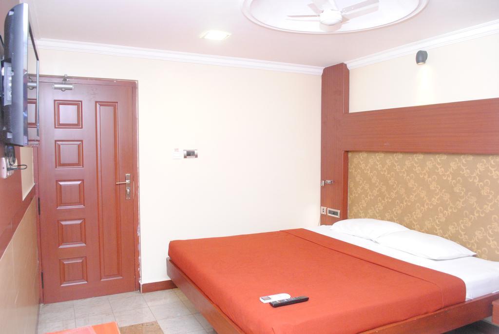 Everestparkresidency Hotel Tiruchirappalli Room photo