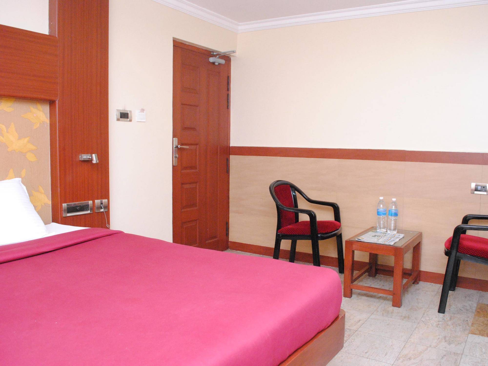 Everestparkresidency Hotel Tiruchirappalli Exterior photo